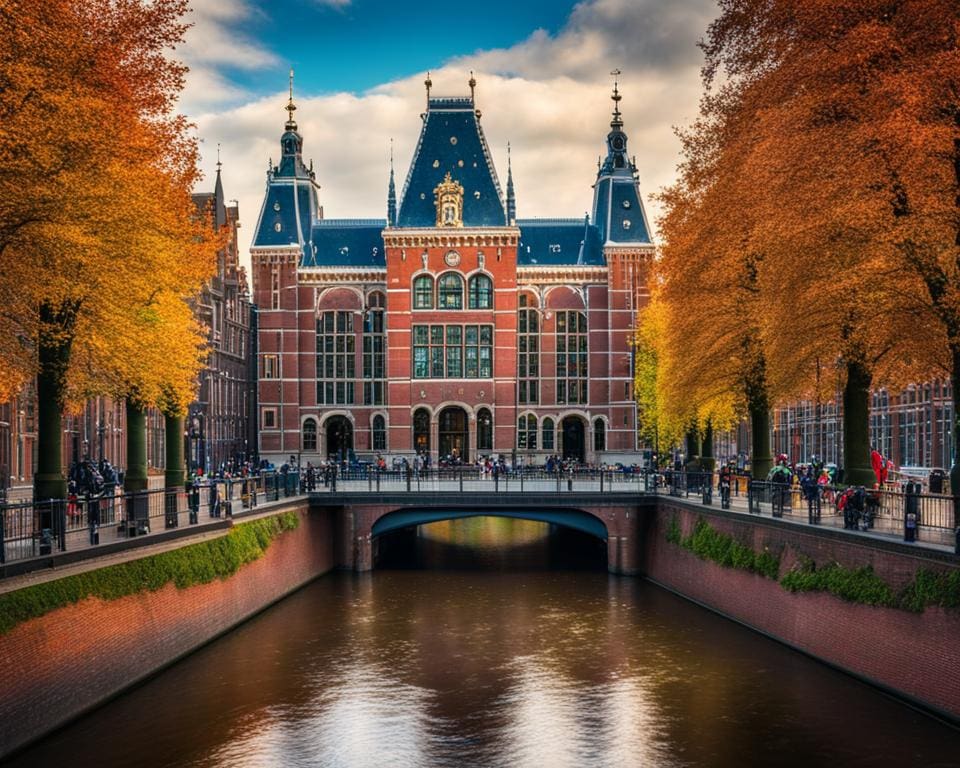 Nederland: Het Rijksmuseum in Amsterdam bezoeken.